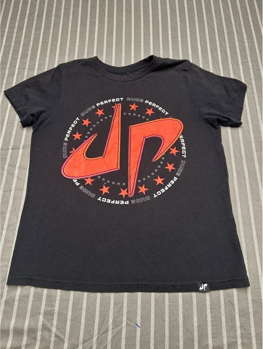 Dude Perfect "T-Shirt Club" Graphic Tee Youth Large